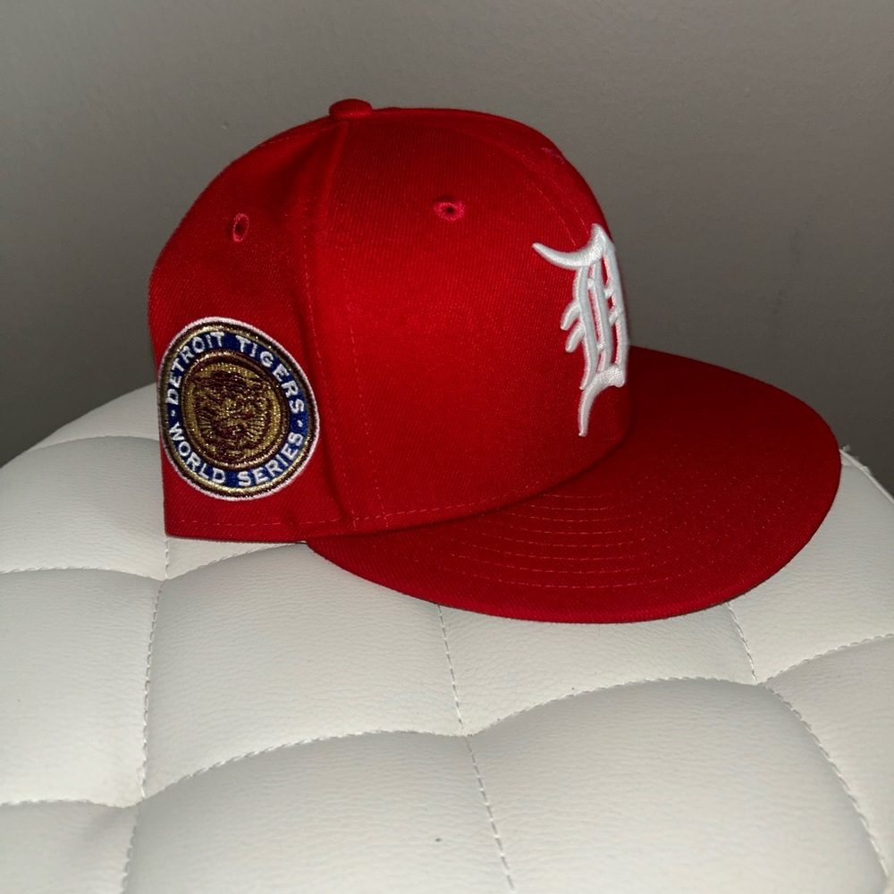 New Era  Detroit fitted hat